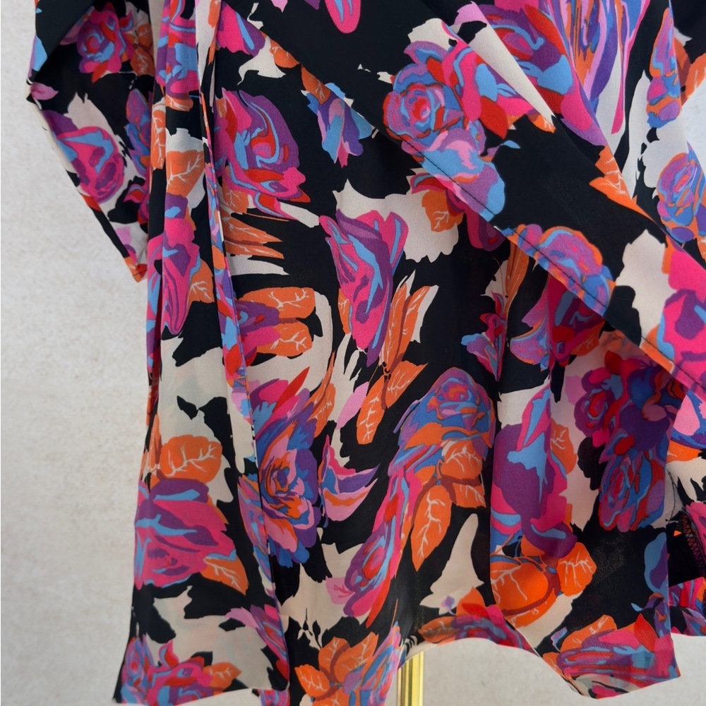 Topshop Multicolor Floral Long Sleeve Flattering Wrap Dress with Open Back - Picture 3 of 3